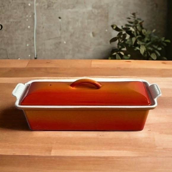 Le Creuset Cast Iron Terrine Casserole Baker Orange 1.5 Qt France Vintage - Picture 1 of 6